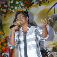 Vijay - Vijay in bangalore to promote Velayudham movie - Pictures | Picture 104573
